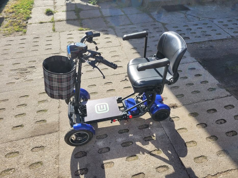 Wuzek inwalidzki econelo elektryczny