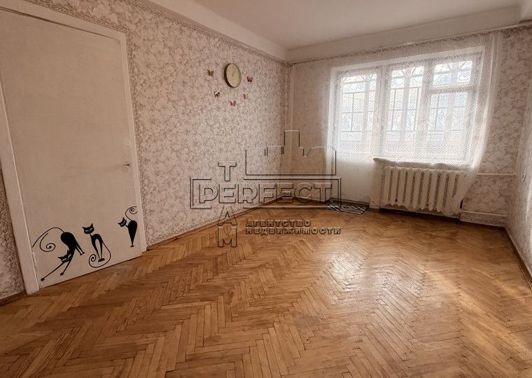 Продаж 2к квартири Кирилловская 115/2 / Кирилівська 115/2