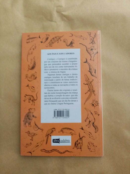 Cantigas e Cânticos de José Fanha.