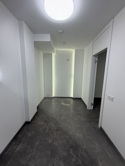 Офис в аренду. Срибнокильская 12. Киев. Осококорки т.собственника  0997771677