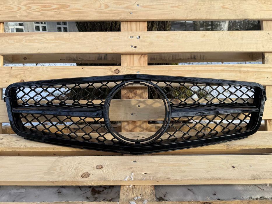 Grill Atrapa Mercedes W204 C-Class 07-14 Styl AMG BLACK