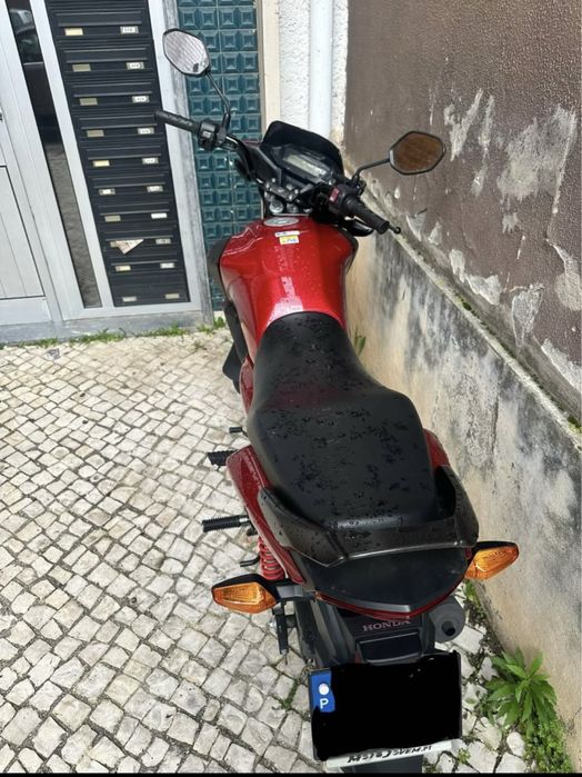 Cb125f         Usada