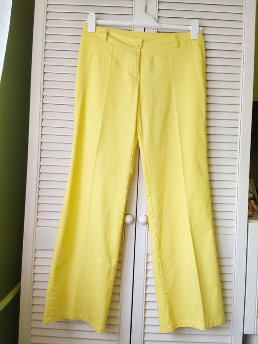 Spodnie    żółty