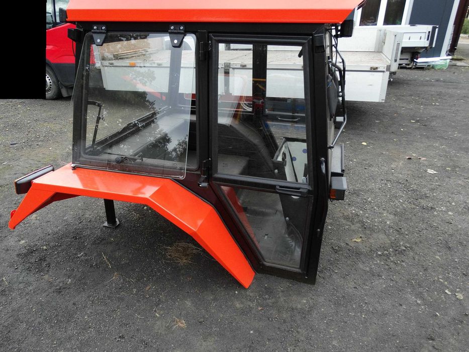 Kabina sadownicza ogrodnicza do mf235 mf255 c360 c330 , 3512 , 2812