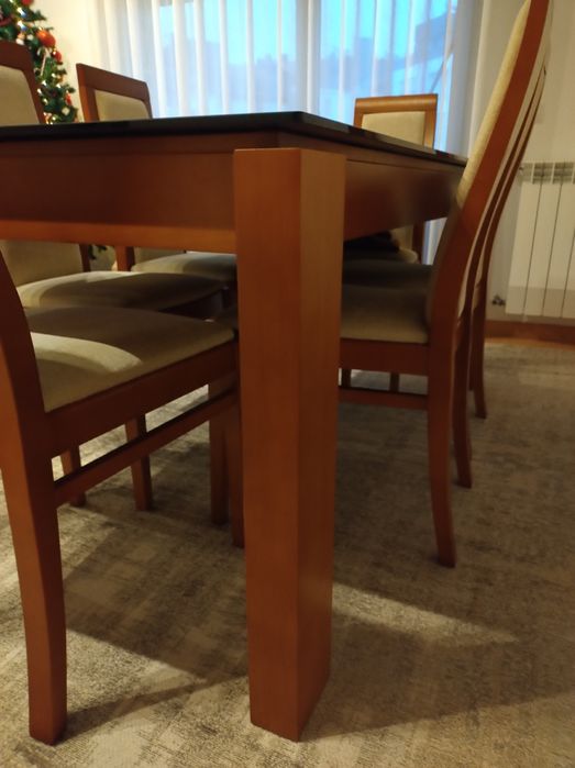 Mesa jantar extensível madeira maciça e cadeiras