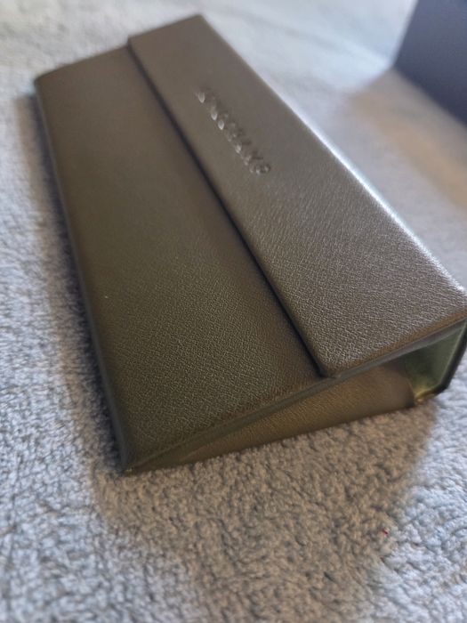 Etui na okulary longchamp
