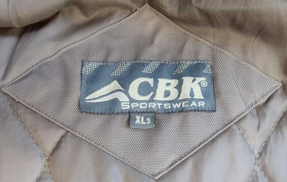 Parca Impermeável (usada)