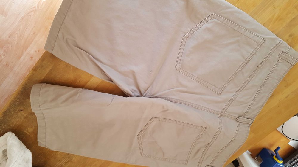 krótki spodenki - szorty  latte  rozmiar 52 firmy authentic