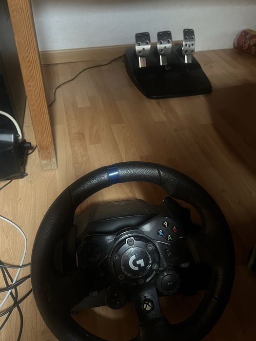 Logitech  G923 + Shifter Urgente
