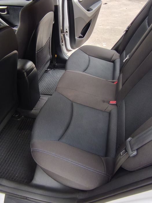 Хюндай Елантра  2013р.