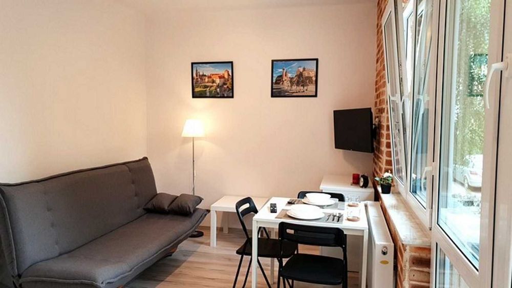 Wynajem kawalerka 20m2 dobry standard Kraków Rakowicka