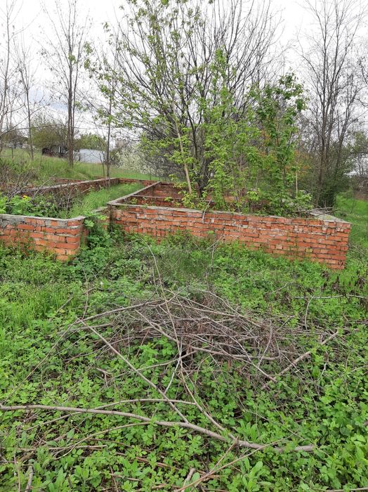 Продам участок с фундаментом