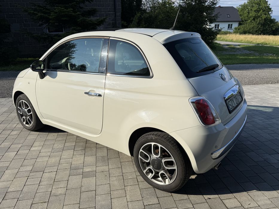 Fiat 500 rocznik 2012 gotowy do jazdy