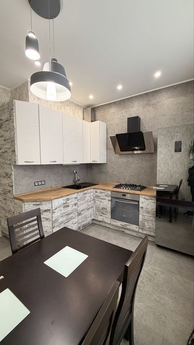 ‼️Квартира в новобудові з скваженою і паркомісцем