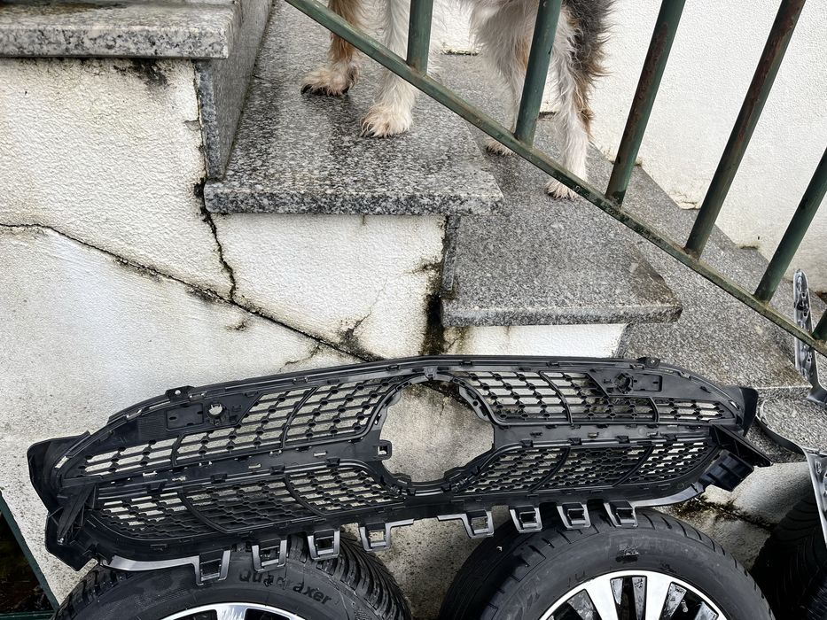 Grelha frontal Mercedes a180 - w177