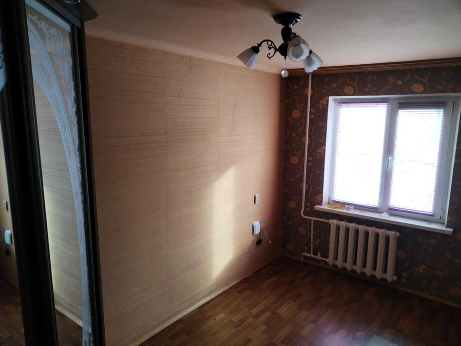 Продаж трикімнатної квартири