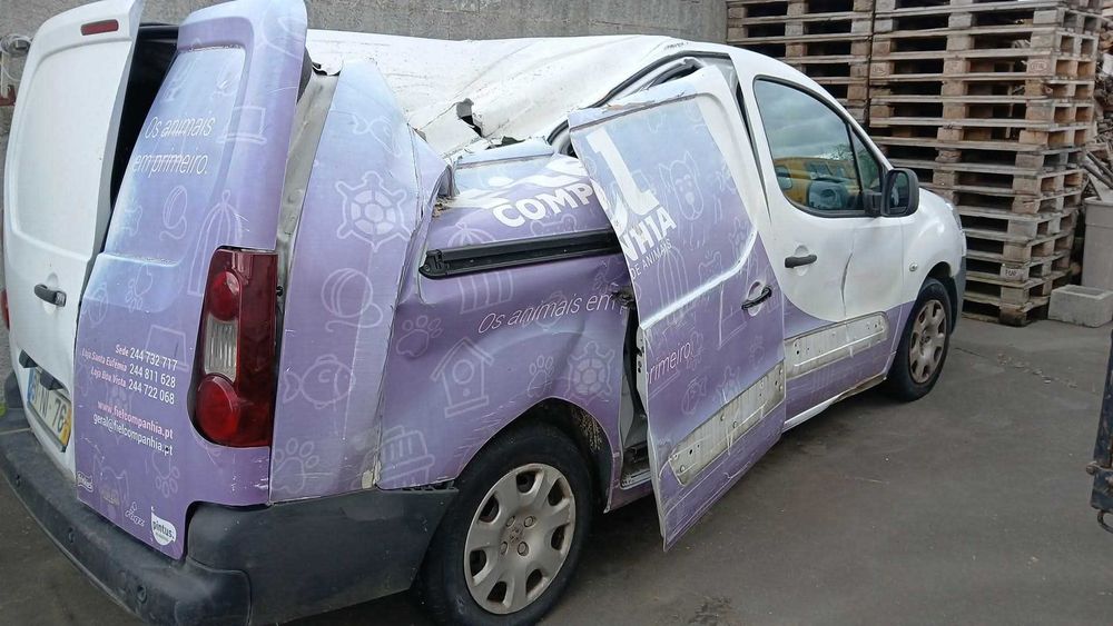 Peugeout partner 2012