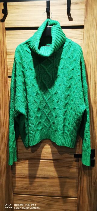 Sweter Golf zieleń Stradivarius