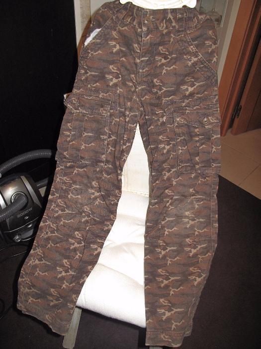 Calças camuflado 9Anos - Portes incluídos!!
