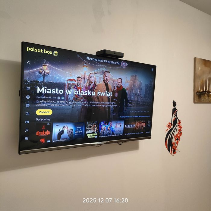 TELEWIZOR  Philips. 62cmx106cm