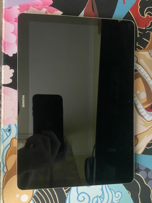 Планшет Huawei Mediapad t3