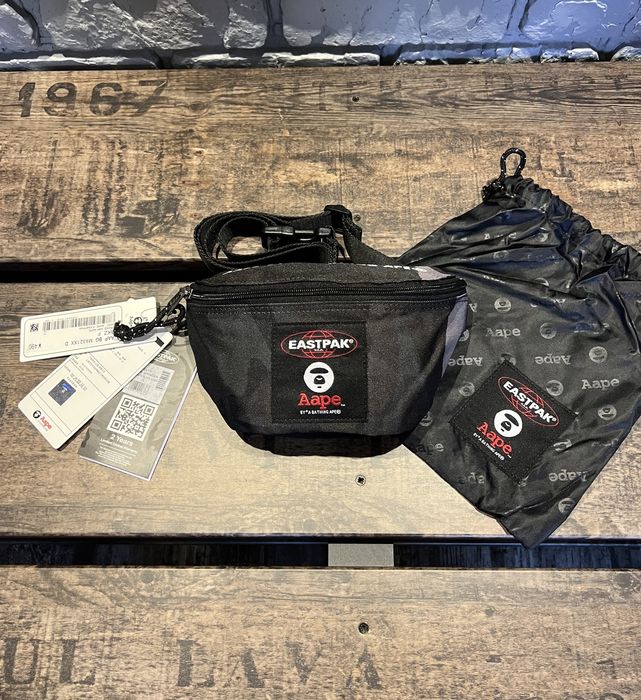 Сумка сумочка барсетка бананка eastpak x bape истпак істпак бейп бапе