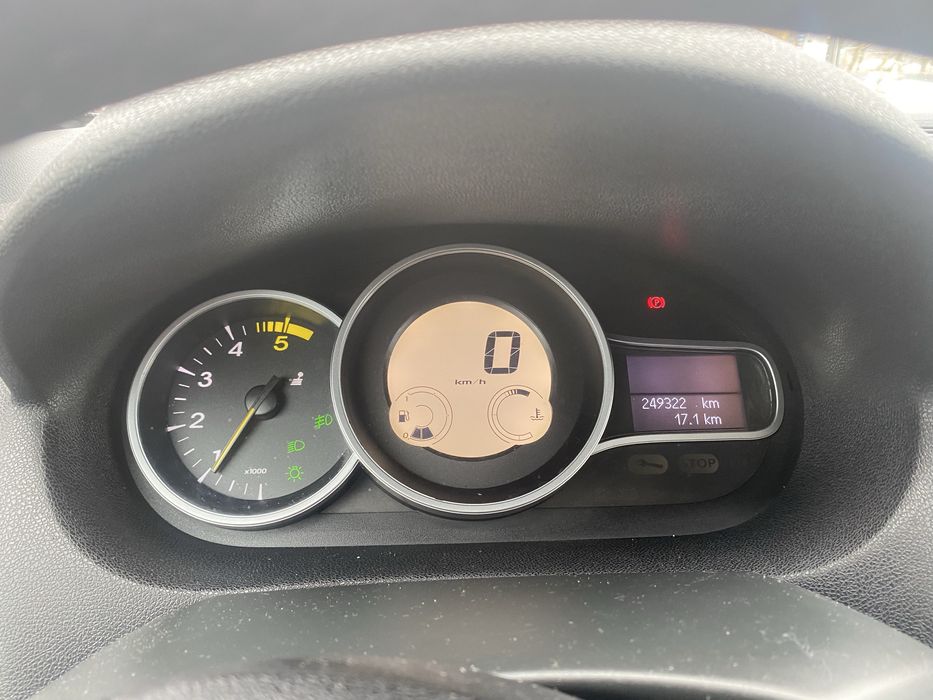 Рено меган 3 1.5 дизель 2012 рік