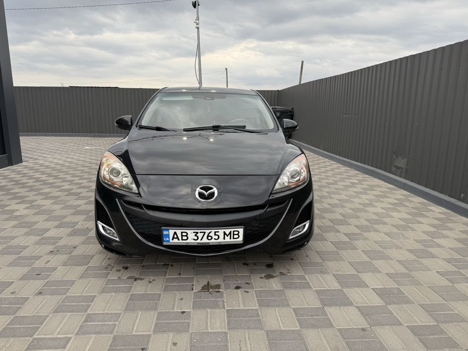 Продам Mazda 3..
