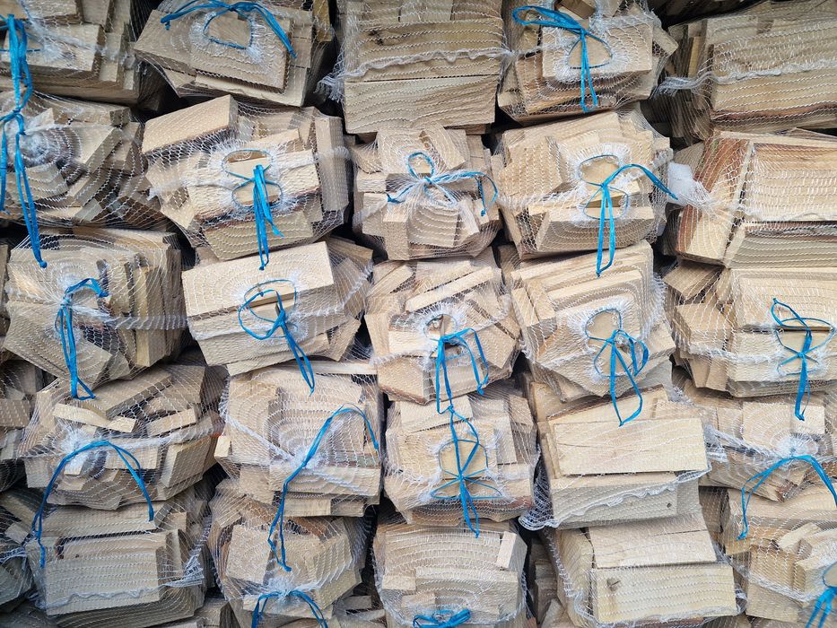 Drewno opałowe , kominkowe bukowe klocki suche