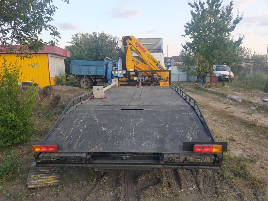 Продам евакуатор с манипулятором