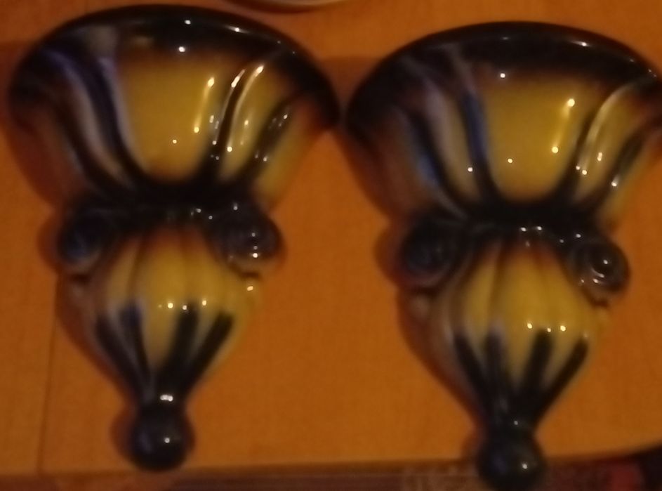 Кашпо керамическое на стену.