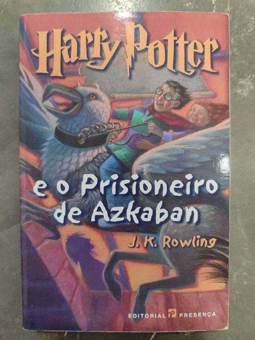 Livro "Harry Potter e o Prisioneiro de Azkaban"
