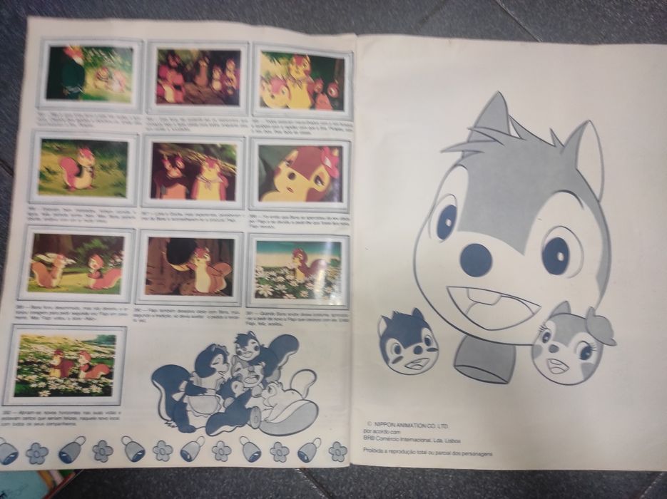 Caderneta cromos antiga Bana e Flaapi