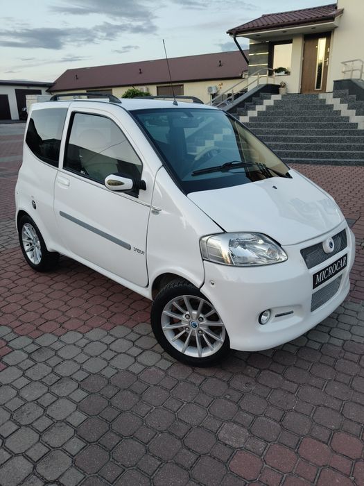 Śliczny Casalini m 10 2010 R KLIMATYZACJA Microcar bez prawa jazdy kat B