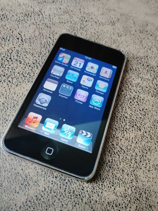 Apple Ipod A1288 робочий 8 гб оригінал+ кабель: 600 грн