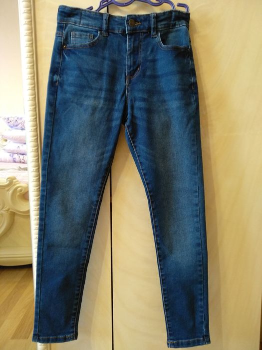 Джинсові штани для дівчат