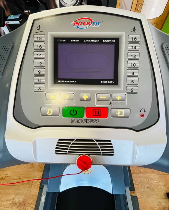 Бігова доріжка InterFit