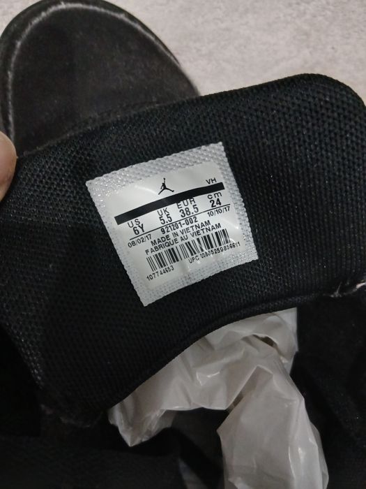 Ténis Jordan numero 38.5