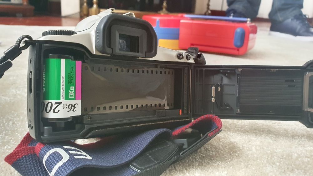 Máquina Fotográfica Canon EOS 300