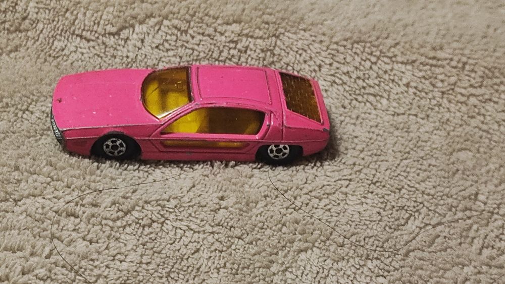 Модель Lamborghini Marzal от Matchbox