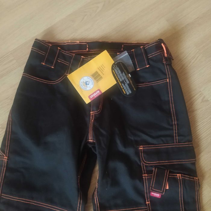 Spodnie nowe męskie 50 L