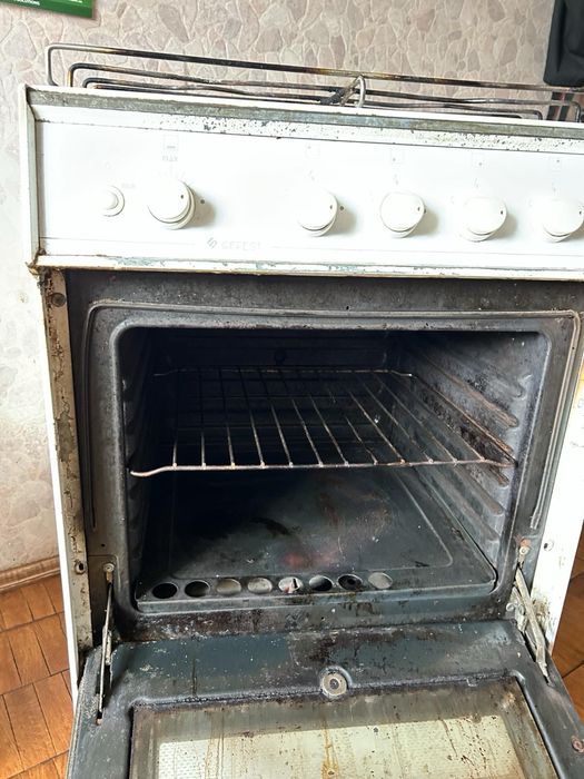 Газова плита , духовка