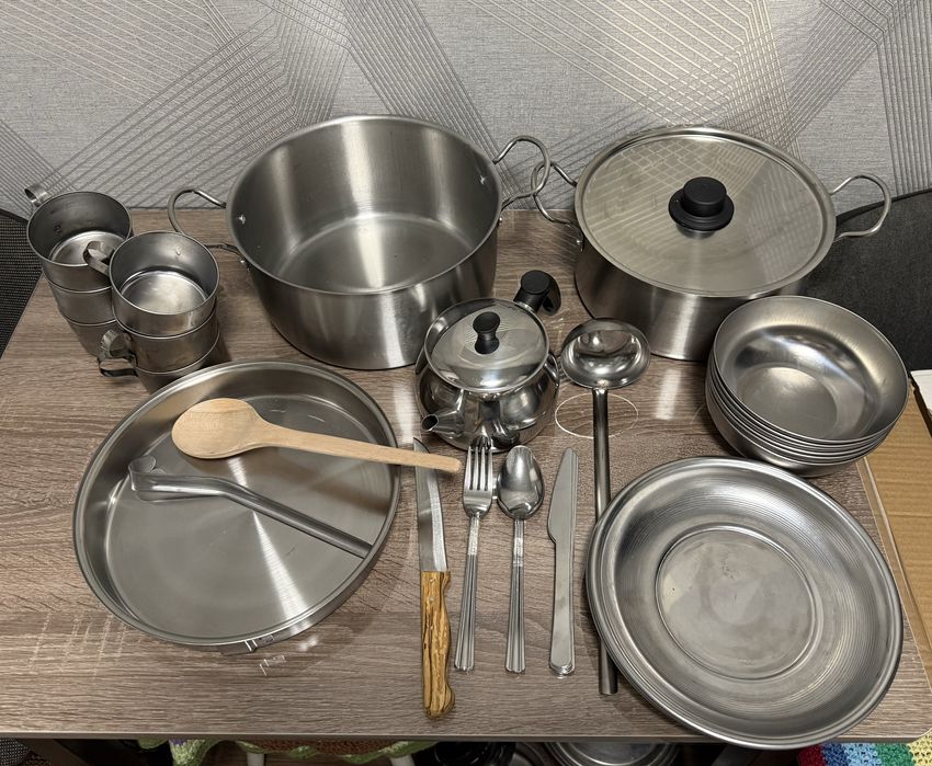 Туристичний набір посуду