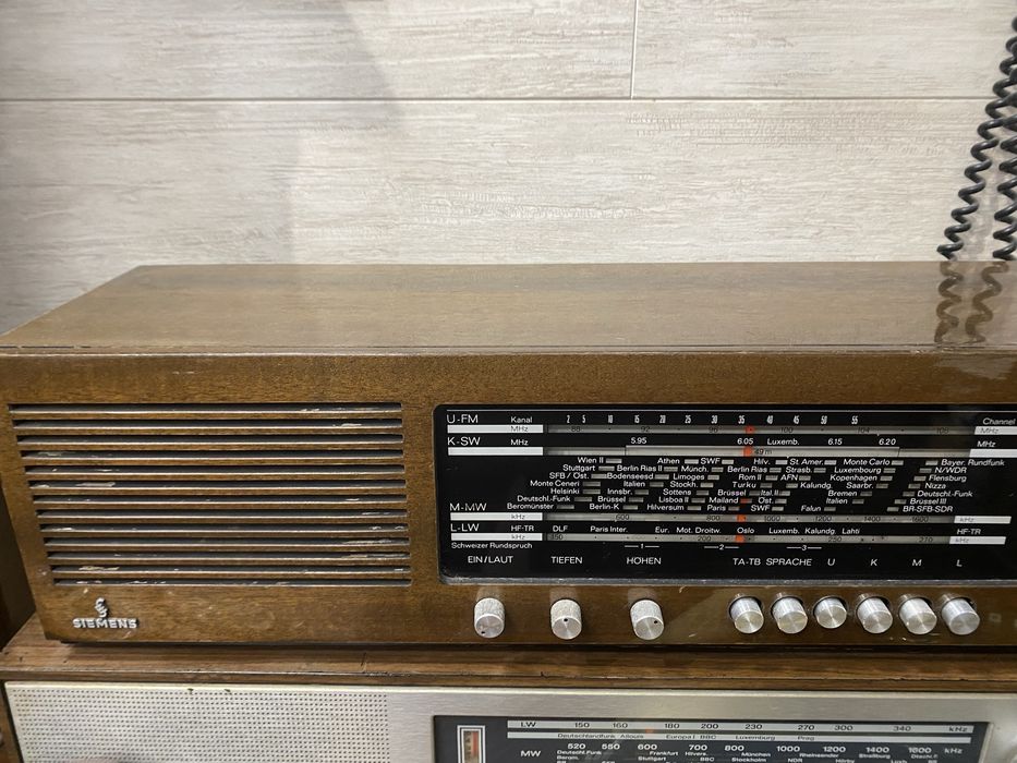 Radio antigo siemens