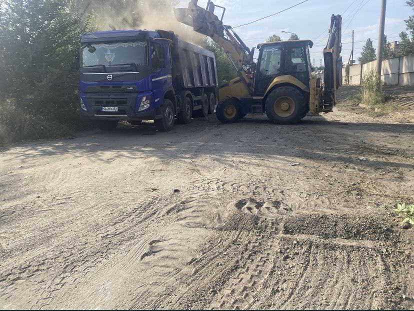 Транспортні послуги самоскидів КамАЗ 5511/6520 та екскаватор JCBx3