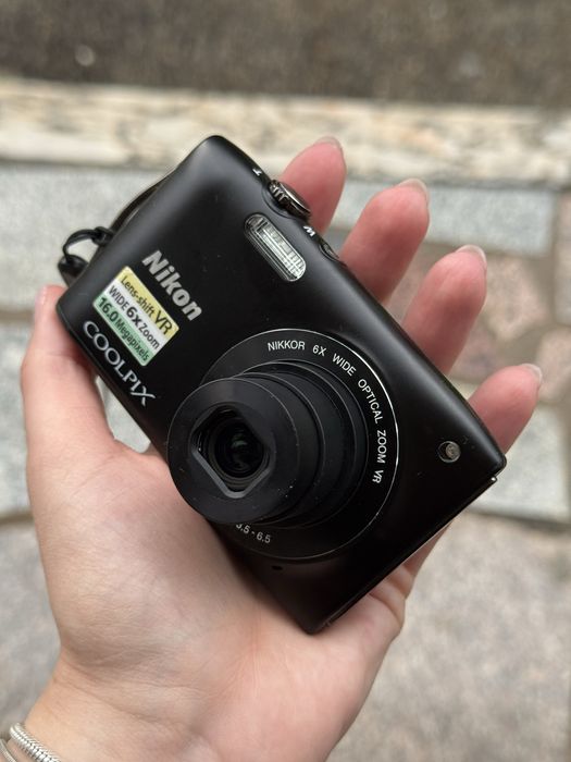 Nikon coolpix s3300