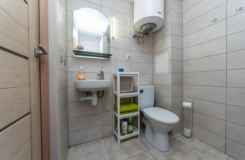 Подобово погодинно метро Вирлиця, Бориспільська,Харківська, Позняки