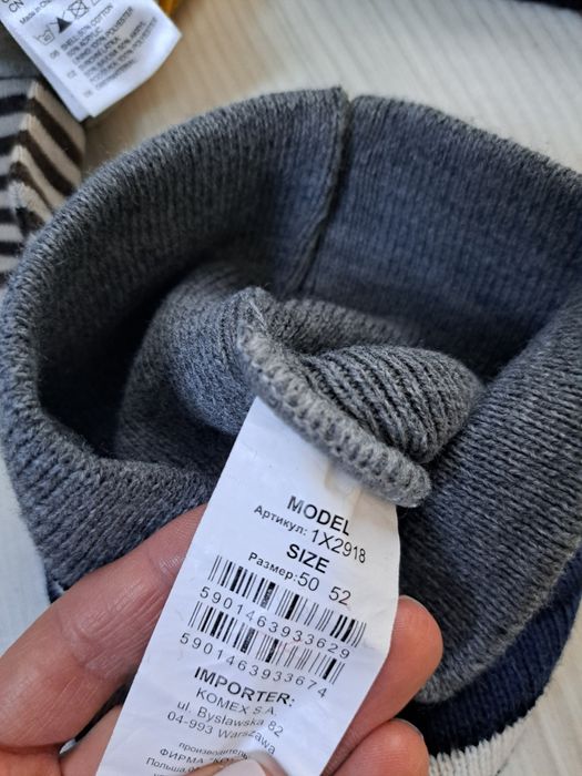 Czapki chłopięce r.74/80