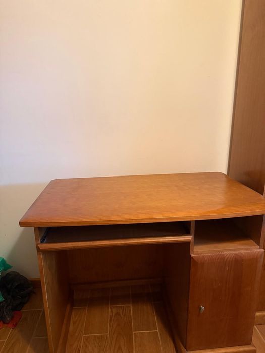 Secretaria com arrumação