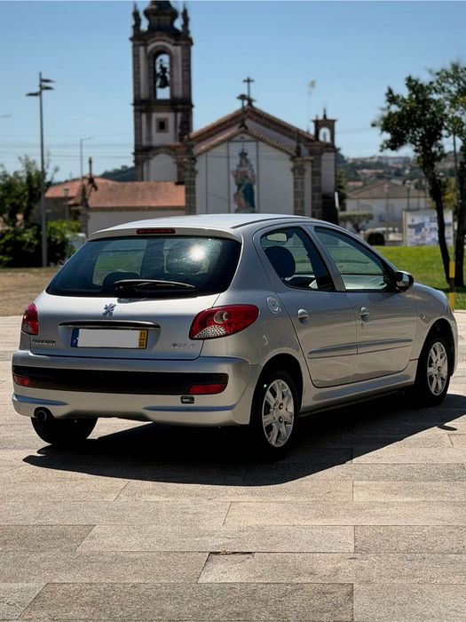Peugeot 206+ 1.1 60cv | 107.600 km | 2011